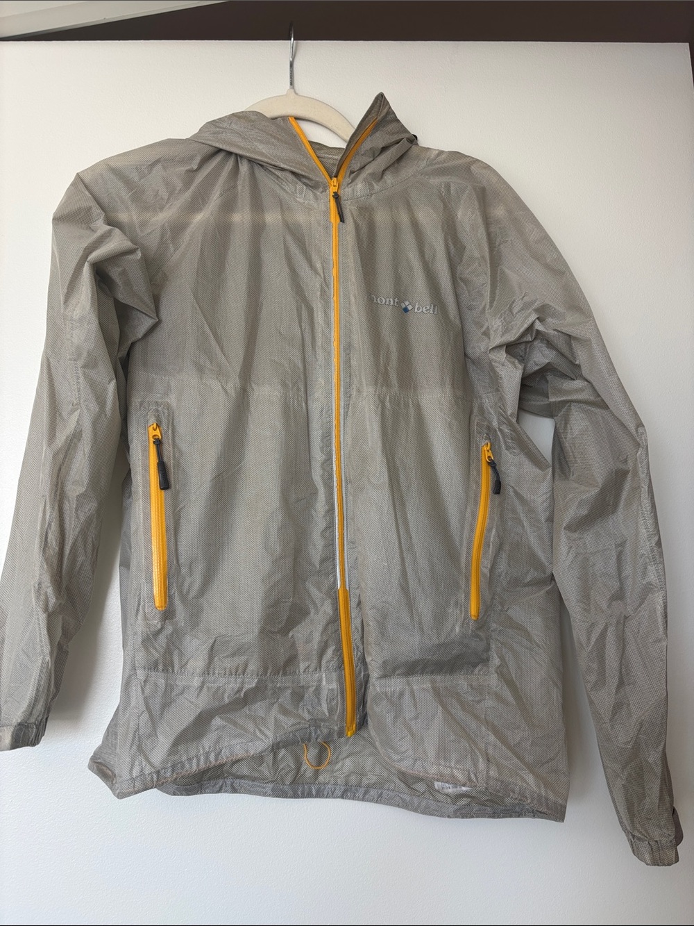 Montbell Versalite Ultralight Breathable Waterproof Windbreaker Rain Jacket